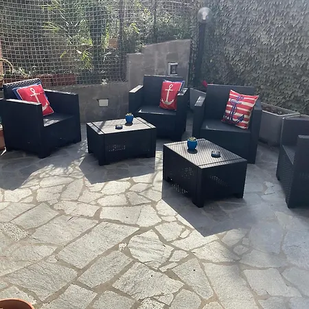 Affittacamere Il Veliero Levanto Exterior foto