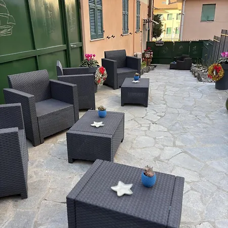 Affittacamere Il Veliero Levanto Exterior foto